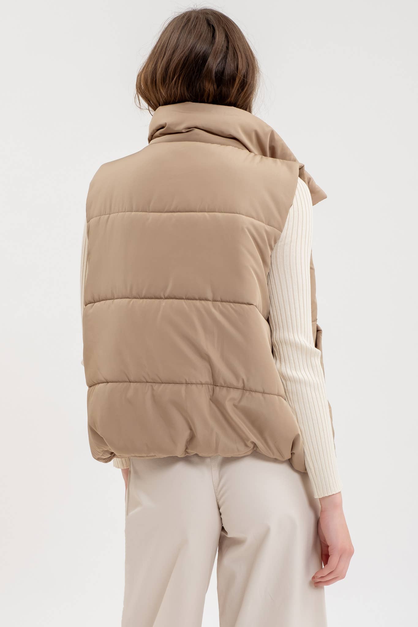 Hayride Puffer Vest - MOCHA