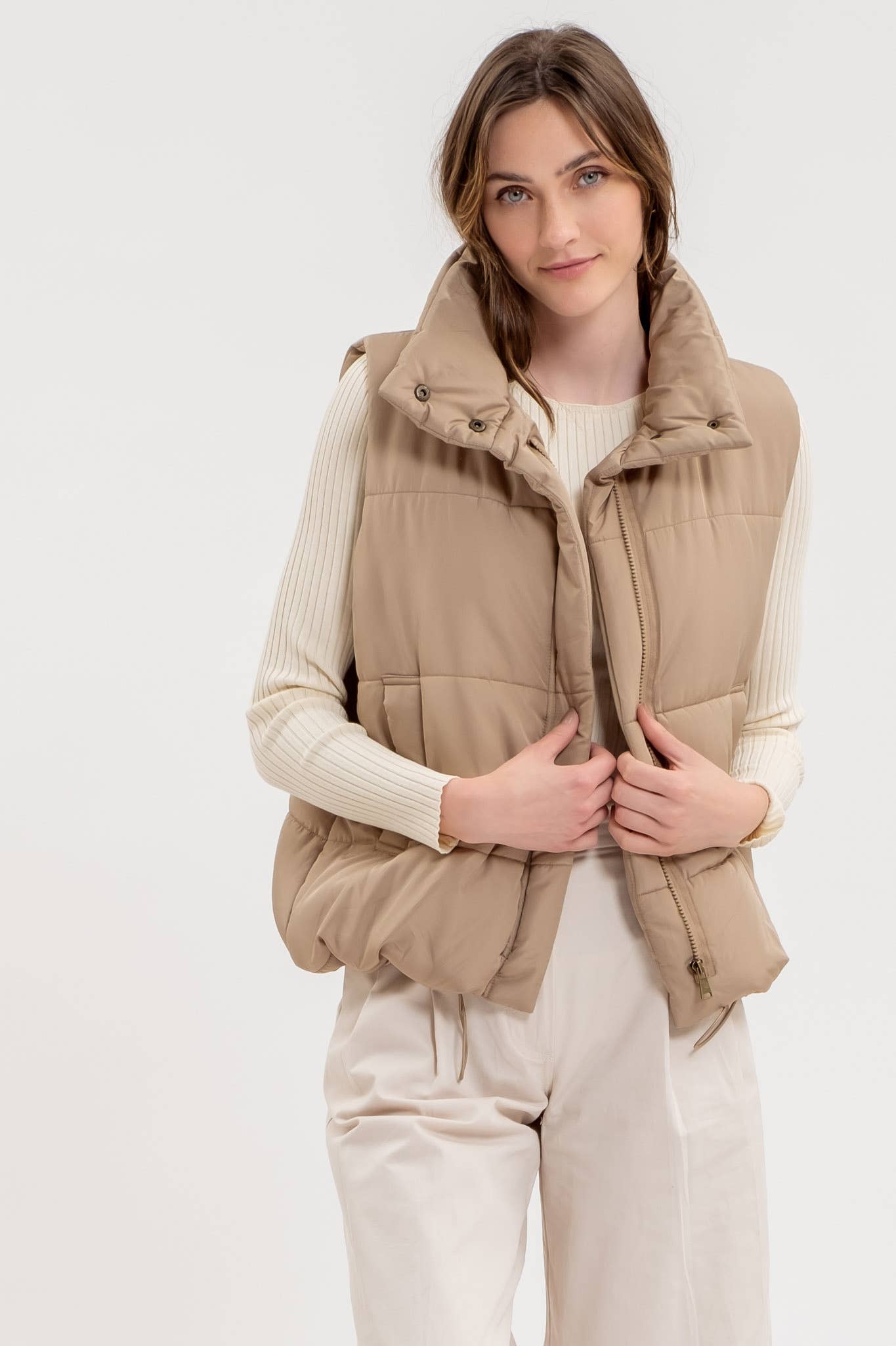 Hayride Puffer Vest - MOCHA