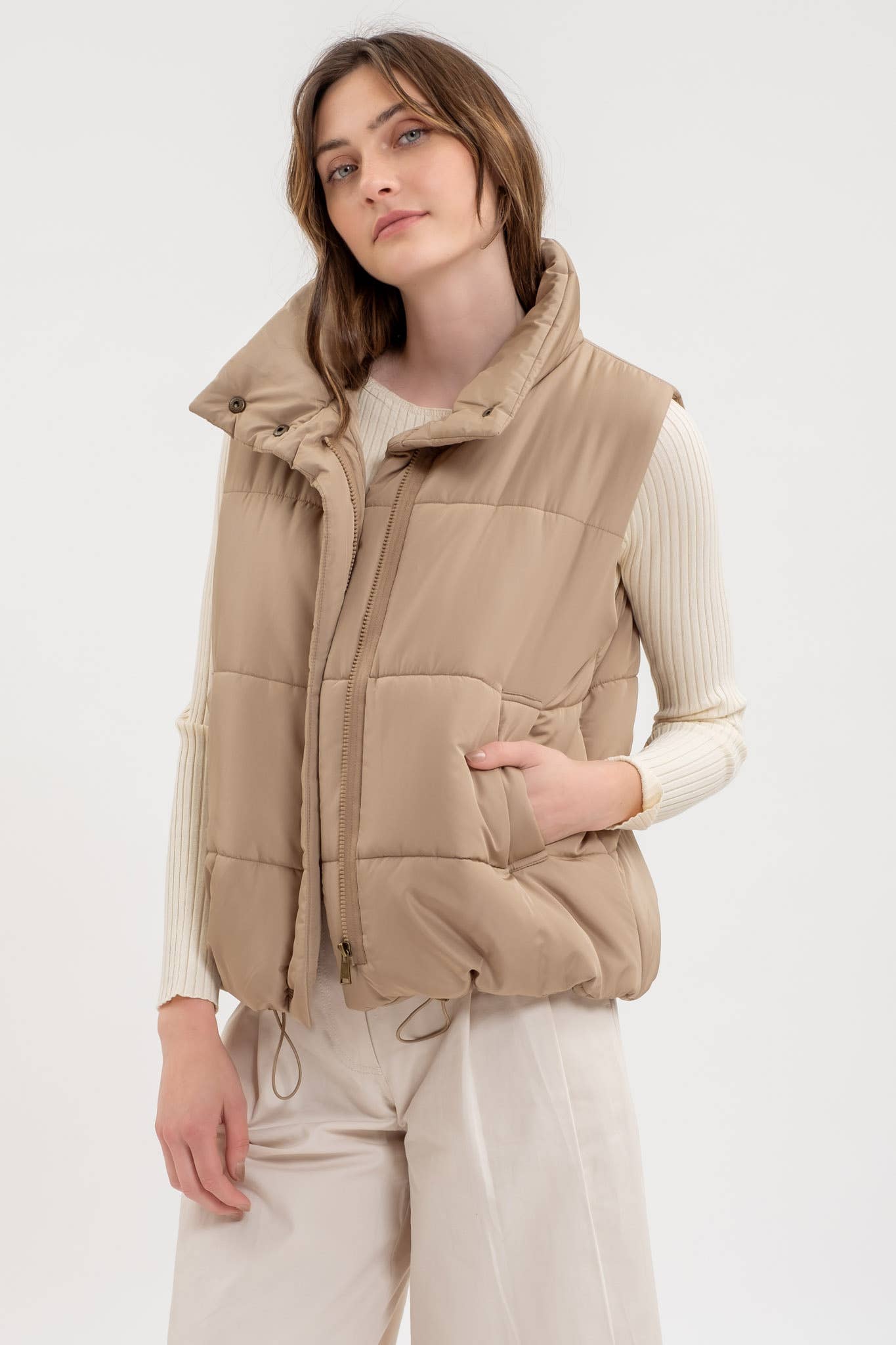 Hayride Puffer Vest - MOCHA